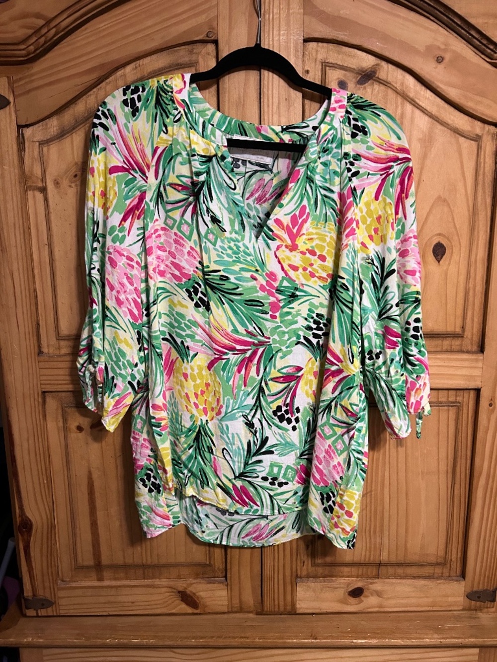 Cappogallo Pineapple design Blouse
